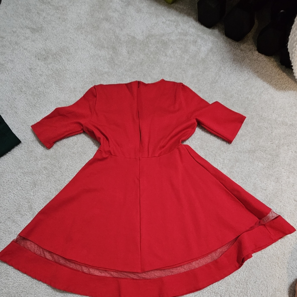 Lulu's dress - Picture 2 of 3